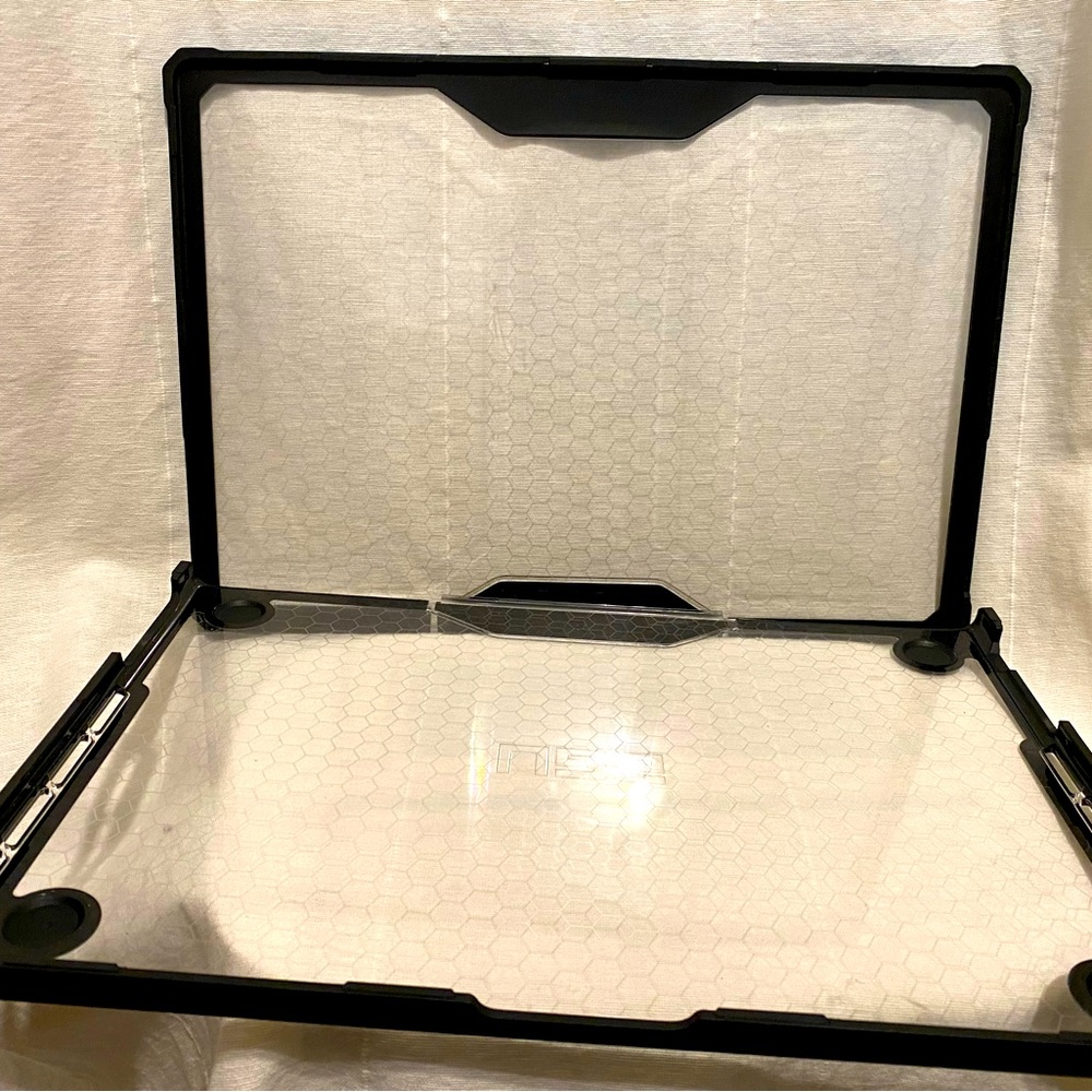 MacBook Pro case 16" (M1/M2 Max & Pro) (2021-2023)